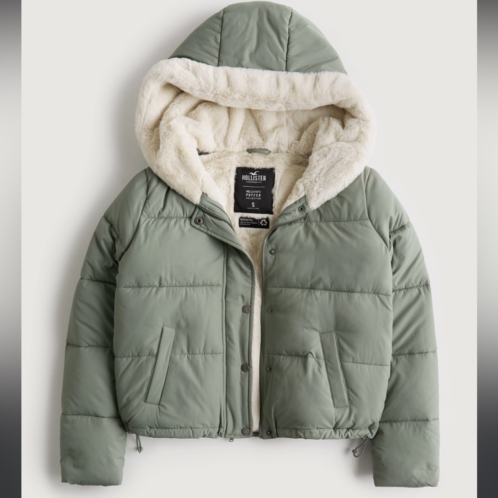 NWOT Hollister Faux Fur-Lined Medium Olive Green Hooded Puffer Jacket